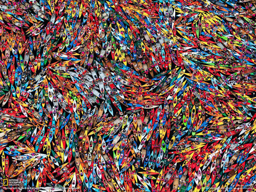 The Largest Raft of Canoes and Kayaks in the World