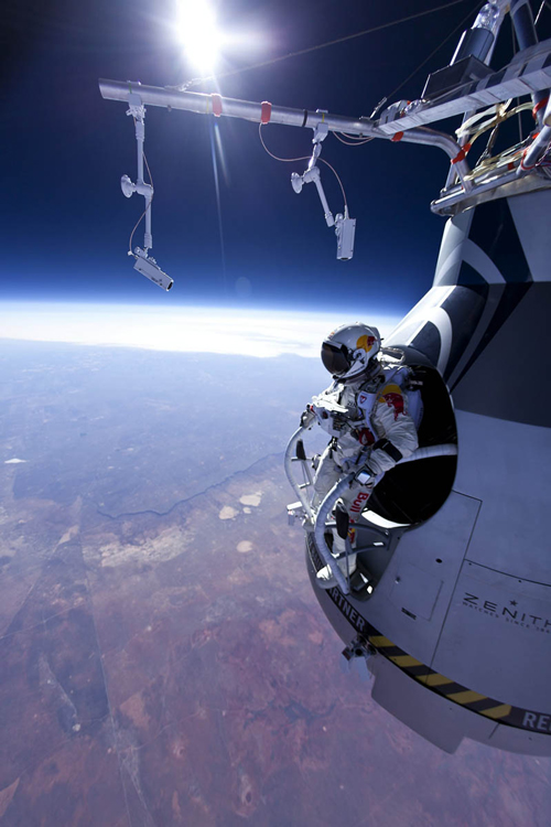 Felix Baumgartner Jumps From Space